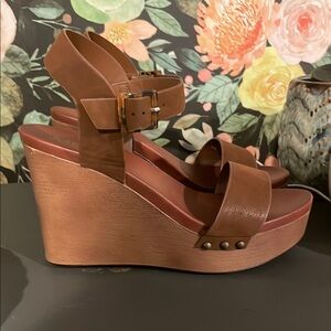 MIA Brown Wedge Sandals